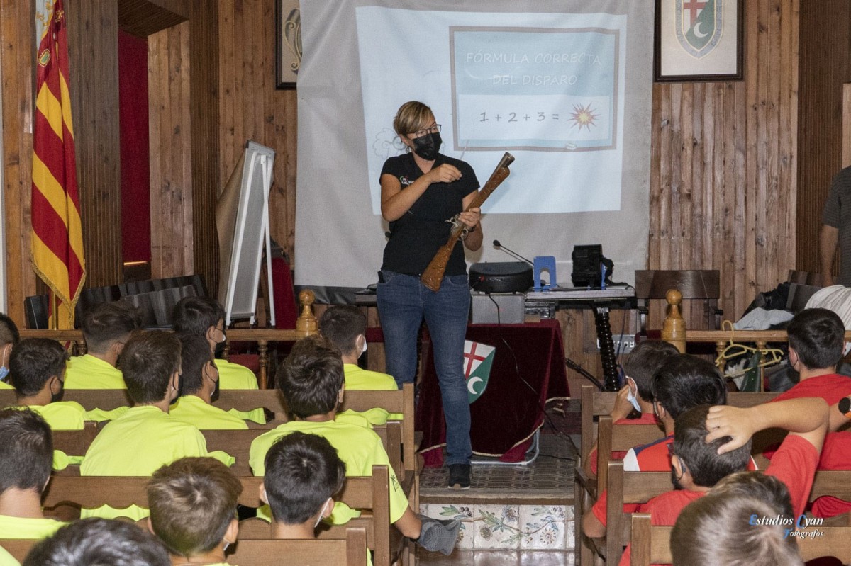 Jornadas de aproximación histórica: educación en el disparo de armas de arcabucería
